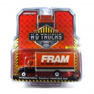Preisvergleich für Autos: Greenlight 33160 FRAM International Dura Star orange - HD Trucks Maßstab 1:64...