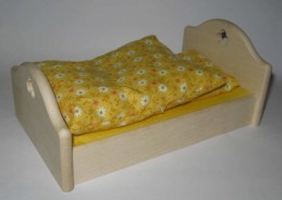 Preisvergleich für Puppen & Zubehör: Rülke 22621 Einzelbett "Filius" Bett Holz 1:12 für Puppenhaus