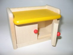 Preisvergleich für Puppen & Zubehör: Rülke 22688 Wickeltisch "Filius" Kinderzimmer 1:12 für Puppenhaus