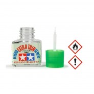 Preisvergleich für Autos: Tamiya 87038 extradünner Plastikkleber 40ml