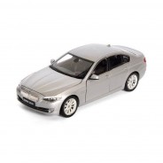 Preisvergleich für Autos: Welly 24026 BMW 535i silber Maßstab 1:24 Modellauto
