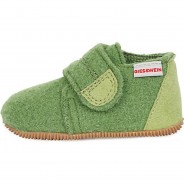 Preisvergleich für Schuhe: Giesswein Kinder-Hausschuhe Oberstaufen Hausschuhe grün Gr. 22